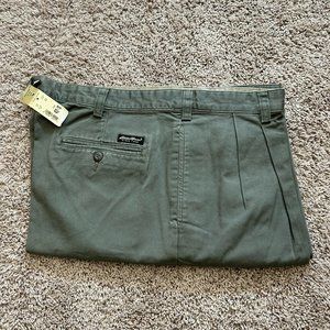 NWT Eddie Bauer Relaxed Fit Pants